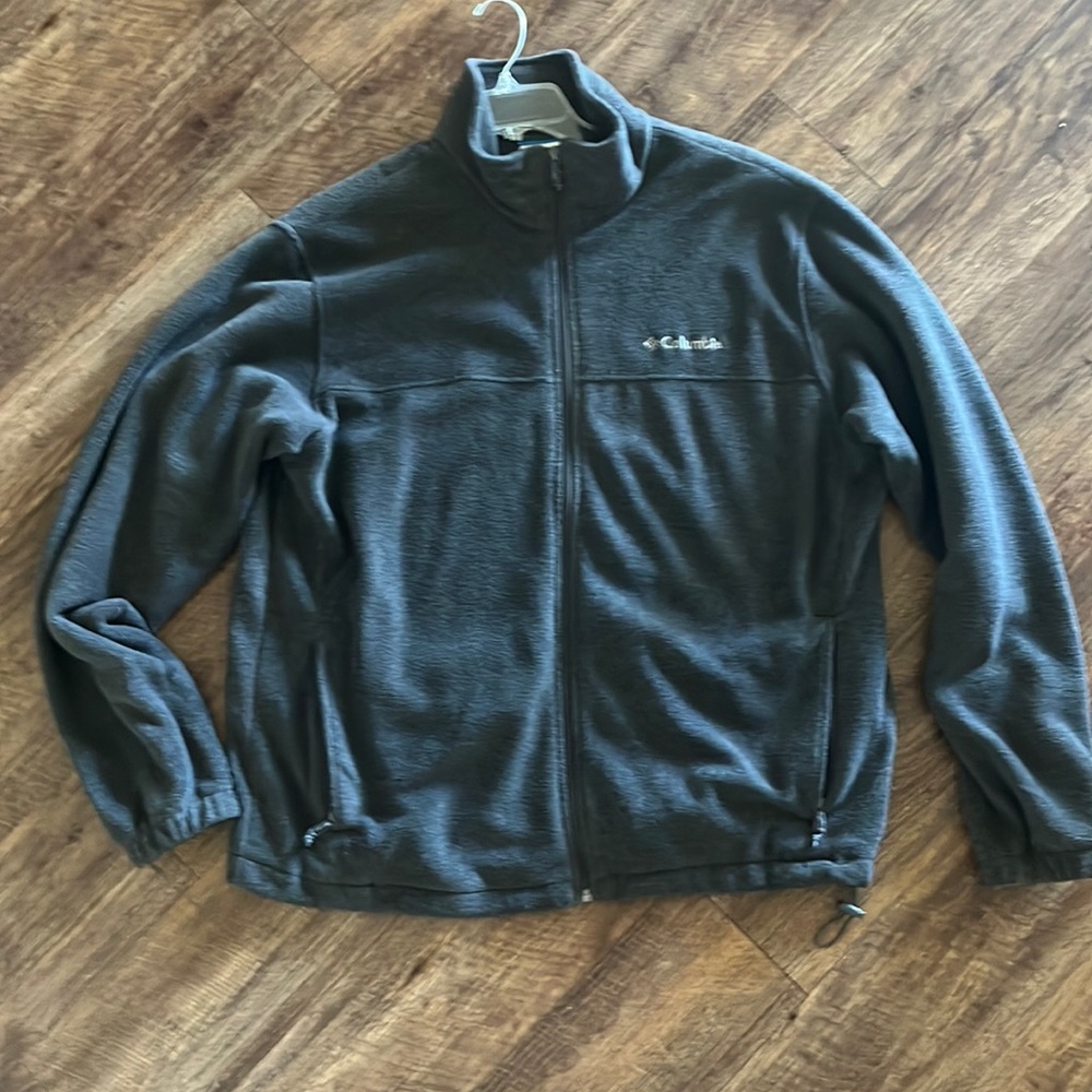 Columbia men’s fleece jacket